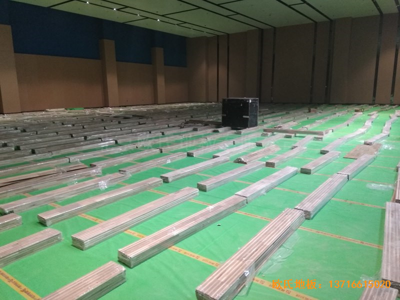 ɽ�|�R���ƶ�����\���^�w���ذ尲�b����2