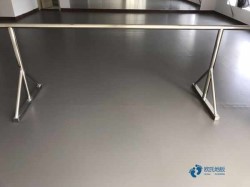 運(yùn)動(dòng)場地地板更便宜的多少錢一平方米